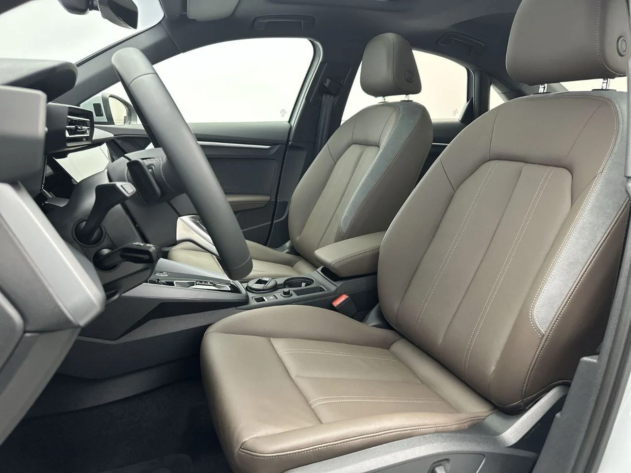 Audi A3 Sedan Advanced 35 TFSI _ SILVER