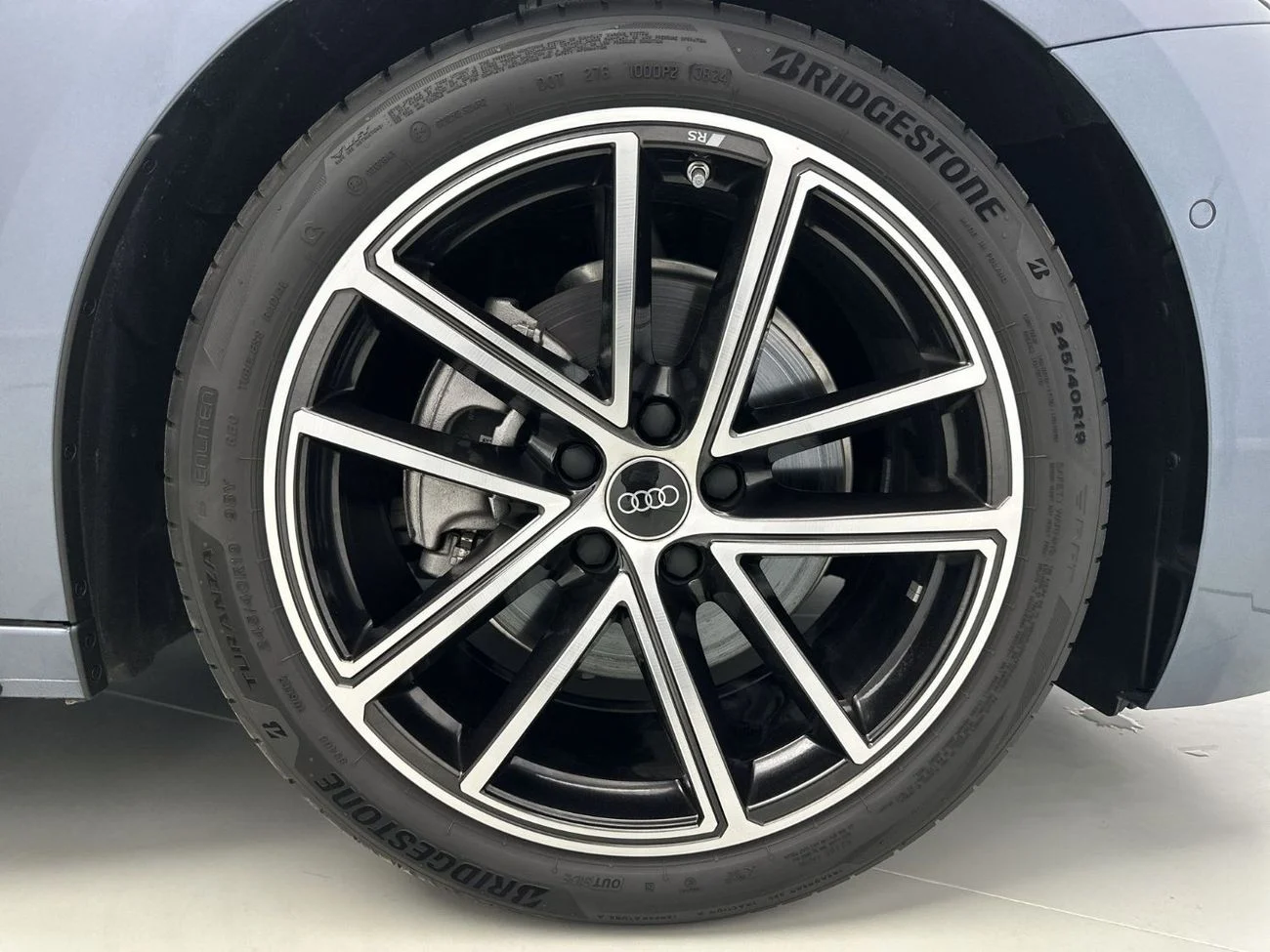 Audi A5 TFSI  _2025_2.0- BROWN