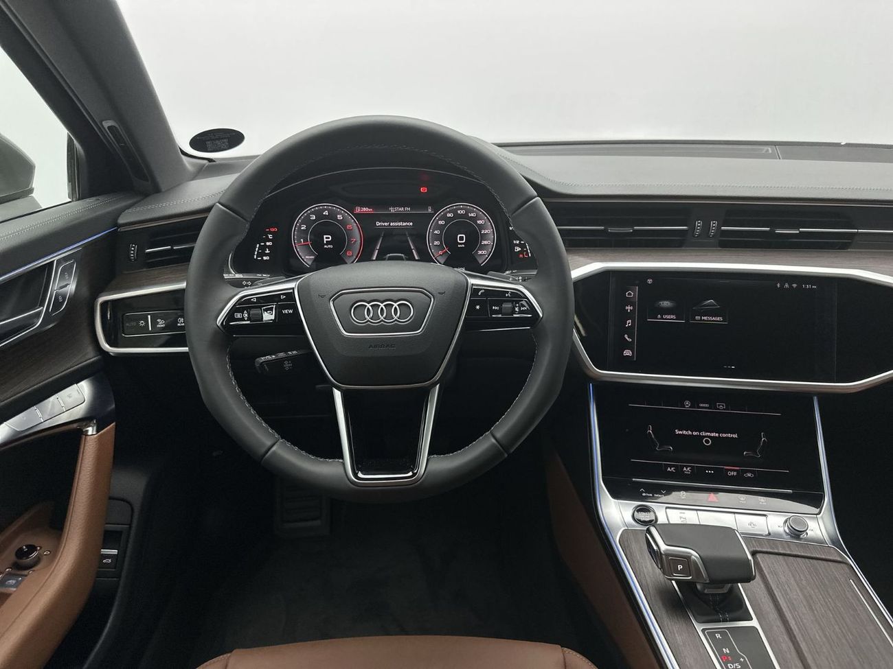 Audi A6 40 TFSI Sedan Advanced _2025_ 2.0