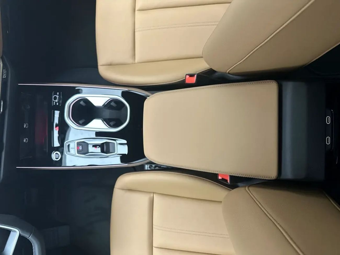Audi A6 Sedan TFSI 204hp Progres _ RED_ 2025
