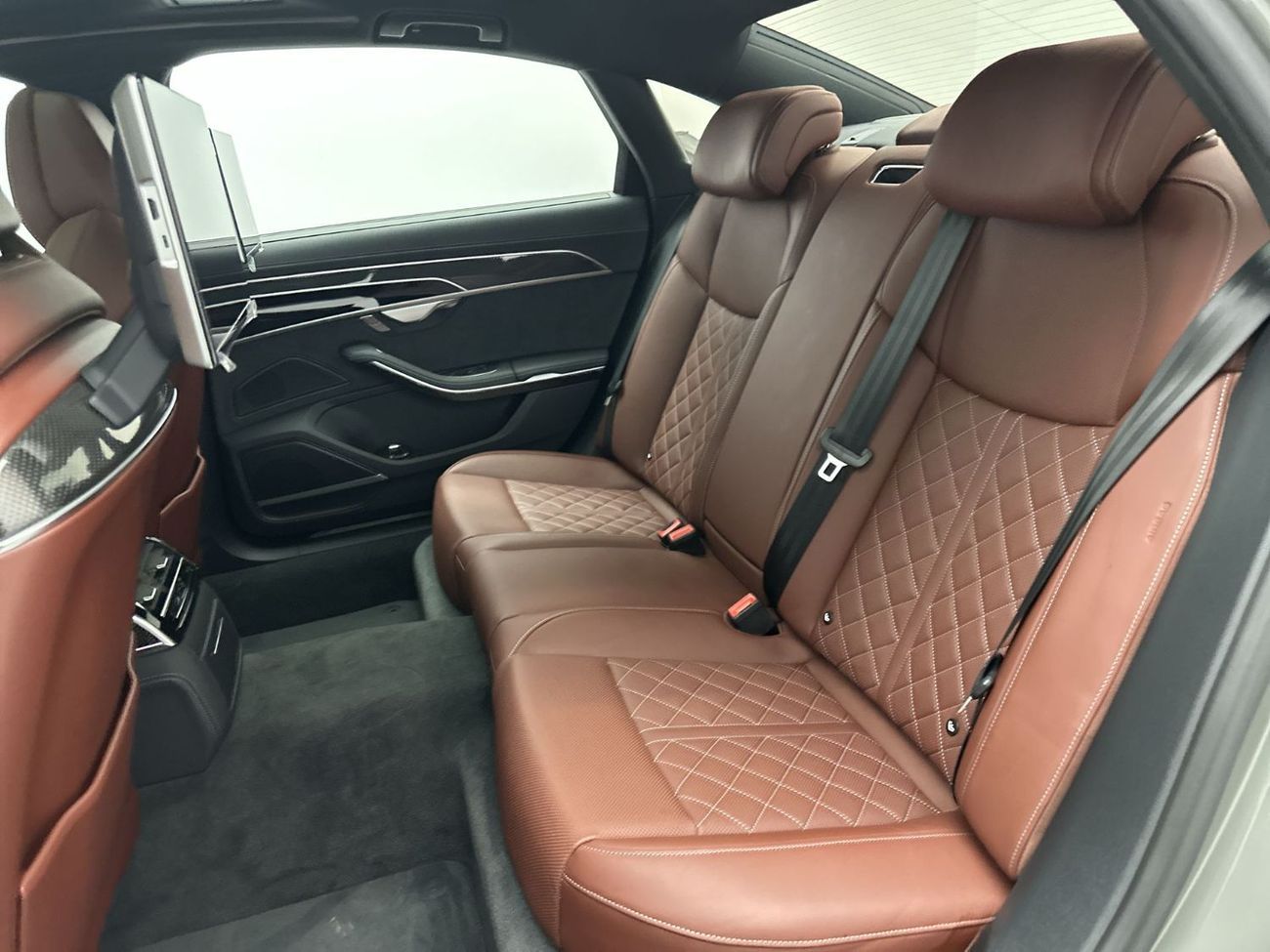 Audi A8 55 TFSI Luxury 2025