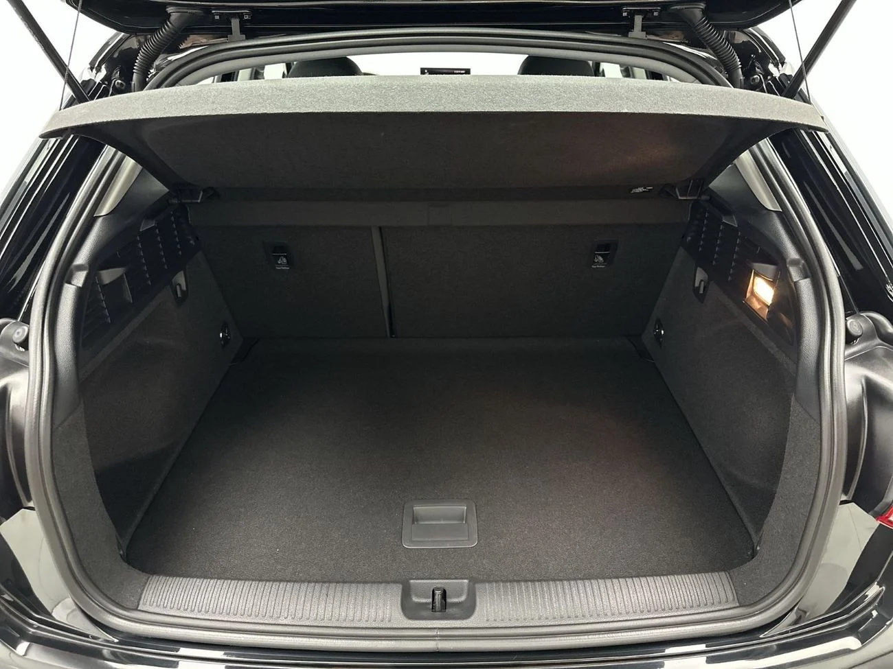 Audi Q2 Advanced 35 TFSI _2025