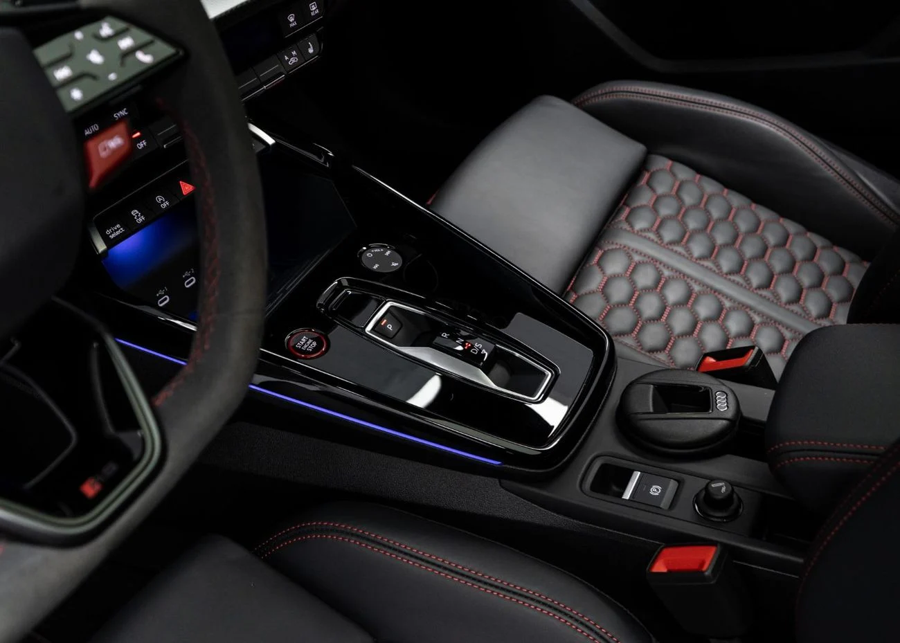 Audi RS3 STD_2025-2.5L _ BLACK
