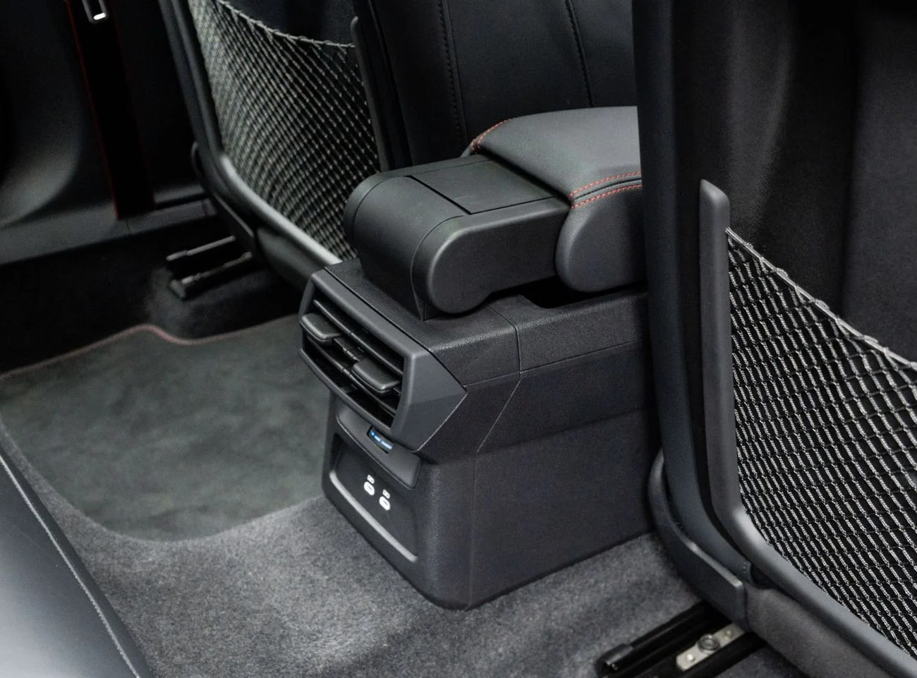 Audi RS3 STD_2025-2.5L _ BLACK