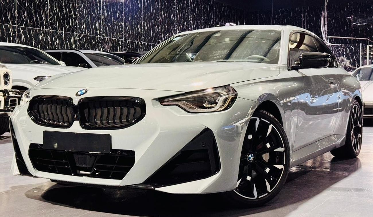 BMW 230i 2026 _2.0L