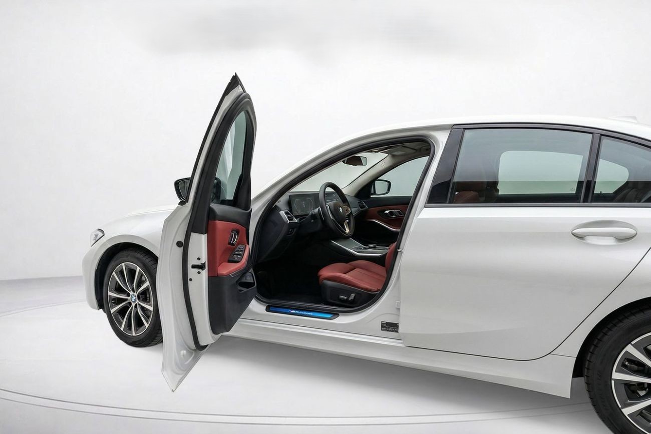 BMW 318i _2025_2.0l
