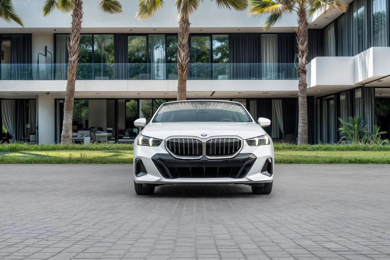 BMW 520i  M-Kit _2026_ PETROL