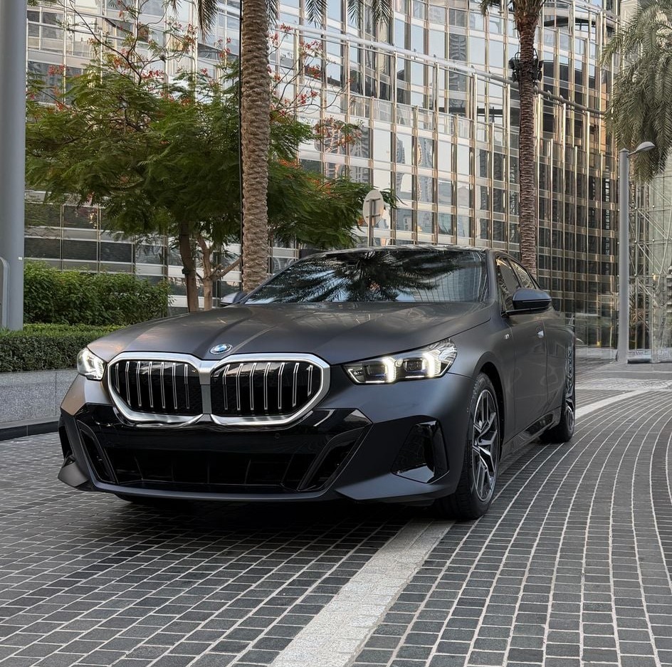 BMW 520I M SPORT TITANIUM  _2025 _2.0L _PETROL