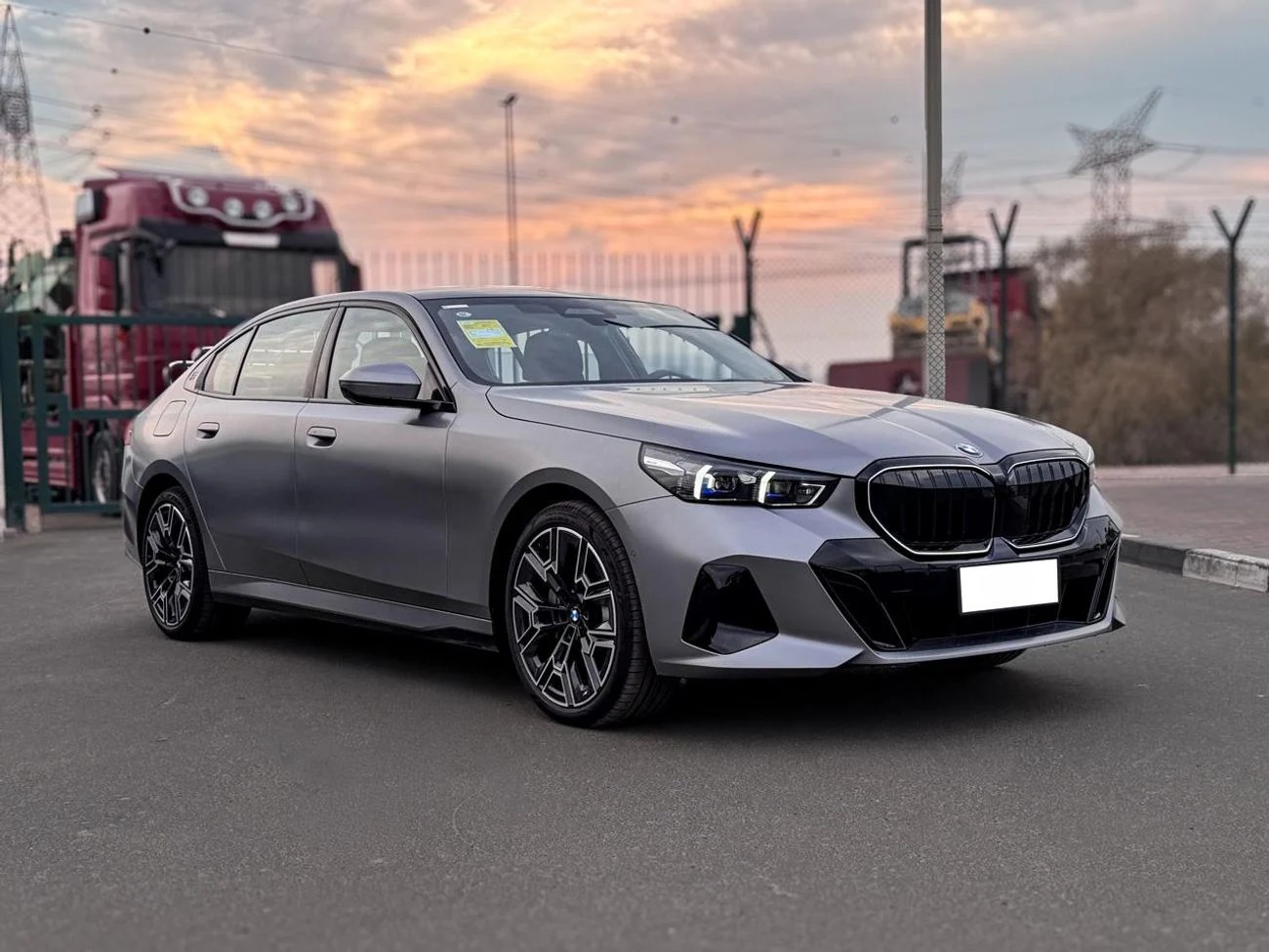 BMW 530i PREMIUM EDITION M SPORT _2026_2.0 L