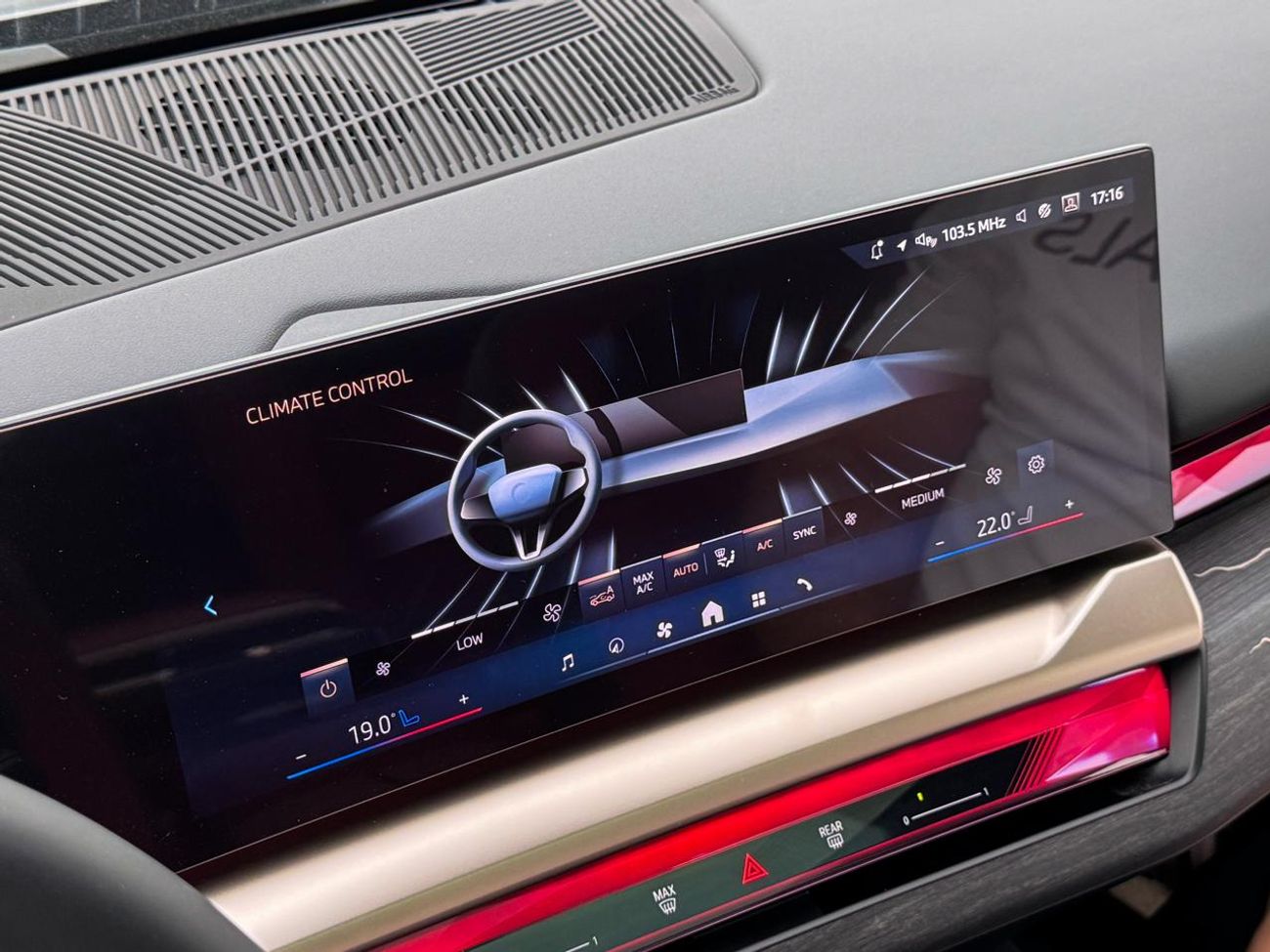 BMW 530i PREMIUM EDITION M SPORT _2026_2.0 L