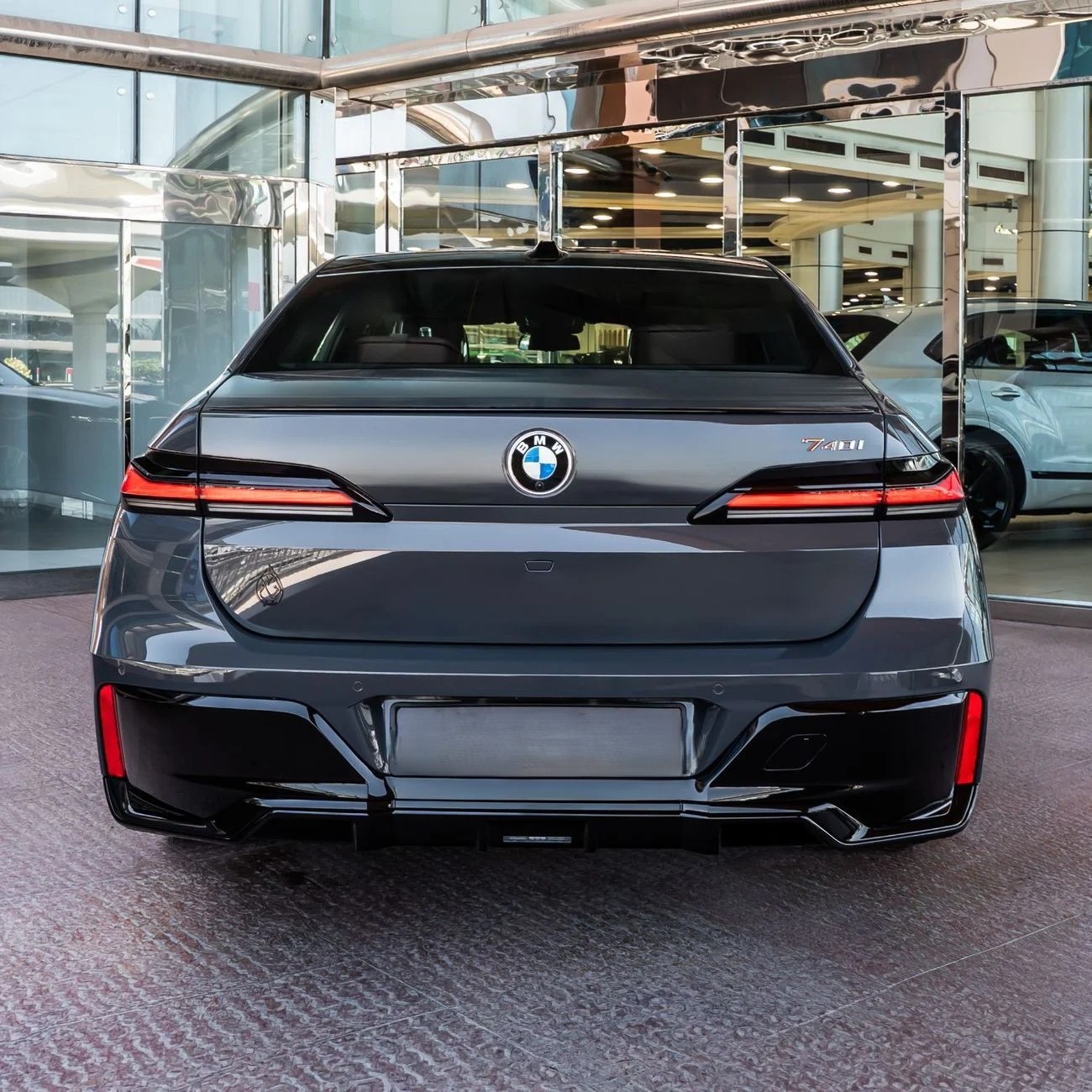 BMW 740i M SPORT _3.0L _2026