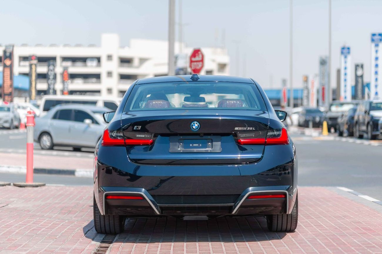 BMW i3 2026 Electric_at