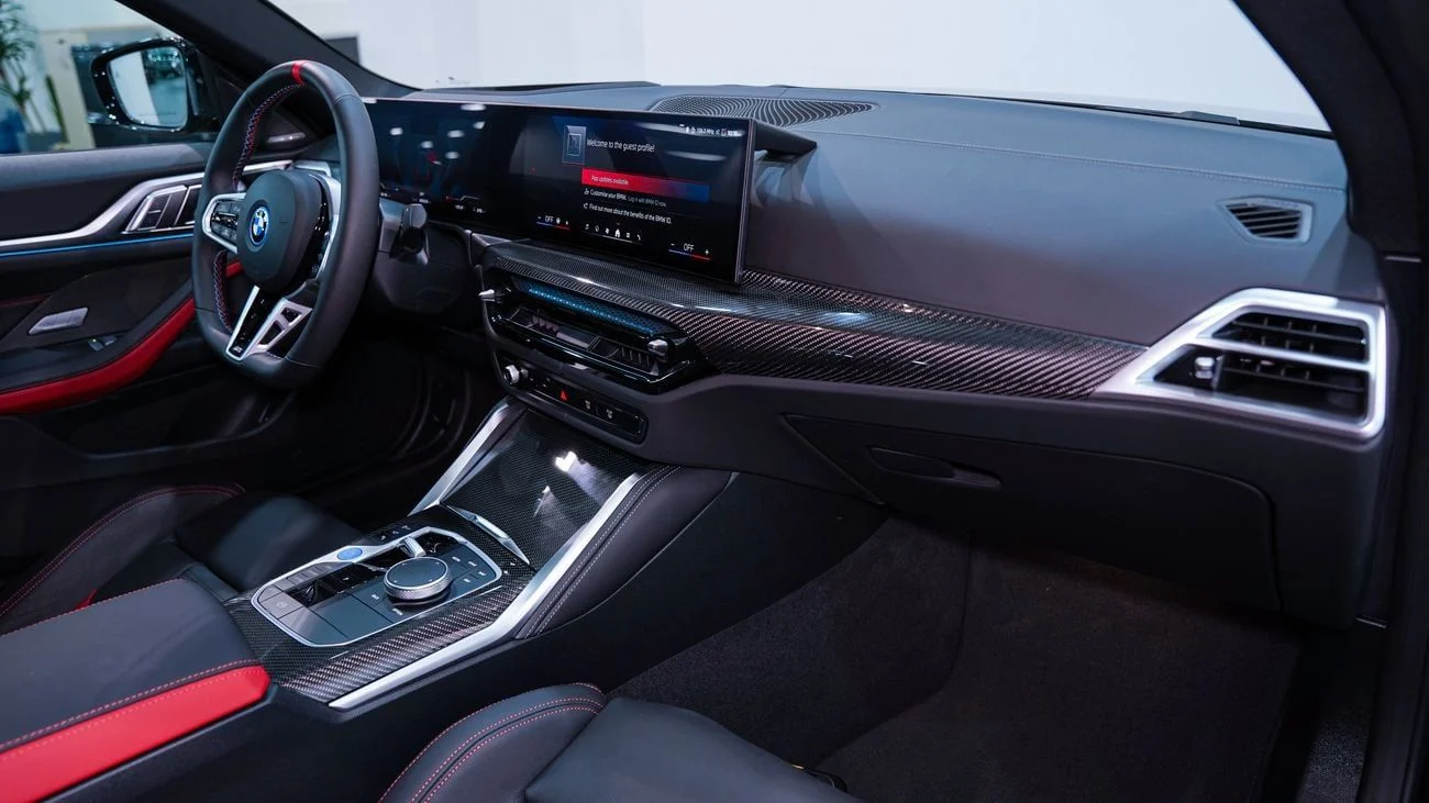 BMW i4_ HYBRID _ 2025 AT