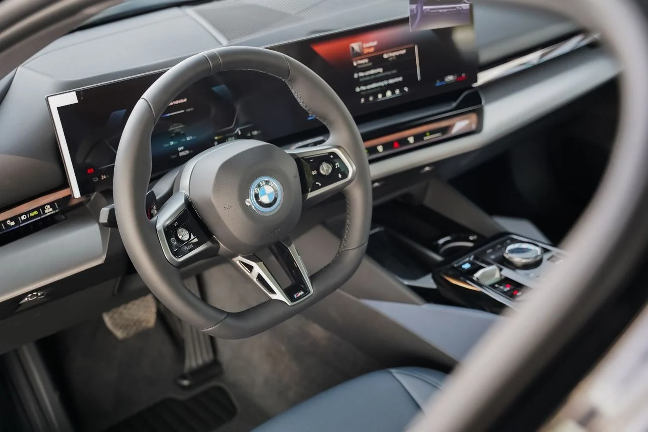 BMW i5 40L M-Sport package RWD _2025