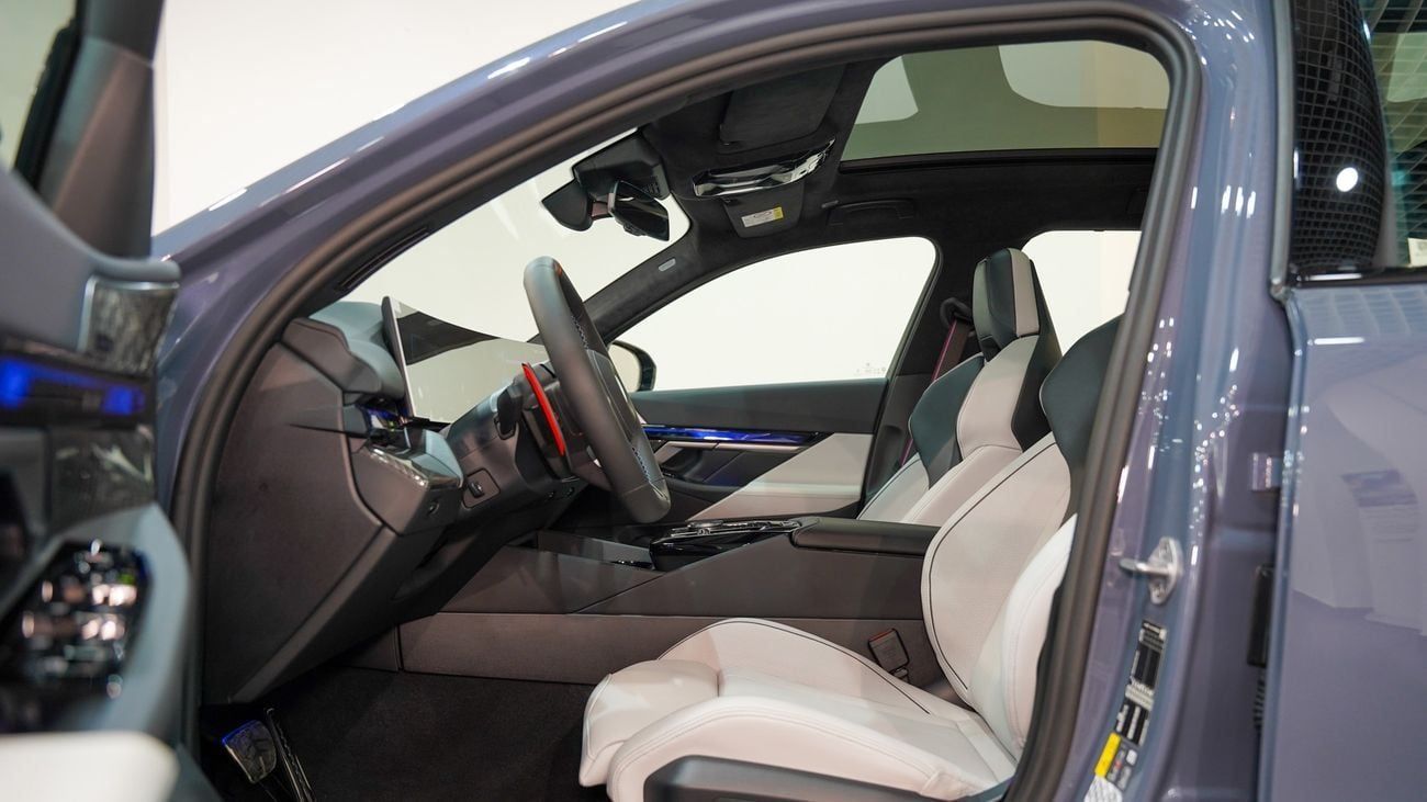 BMW M5 _ 2026