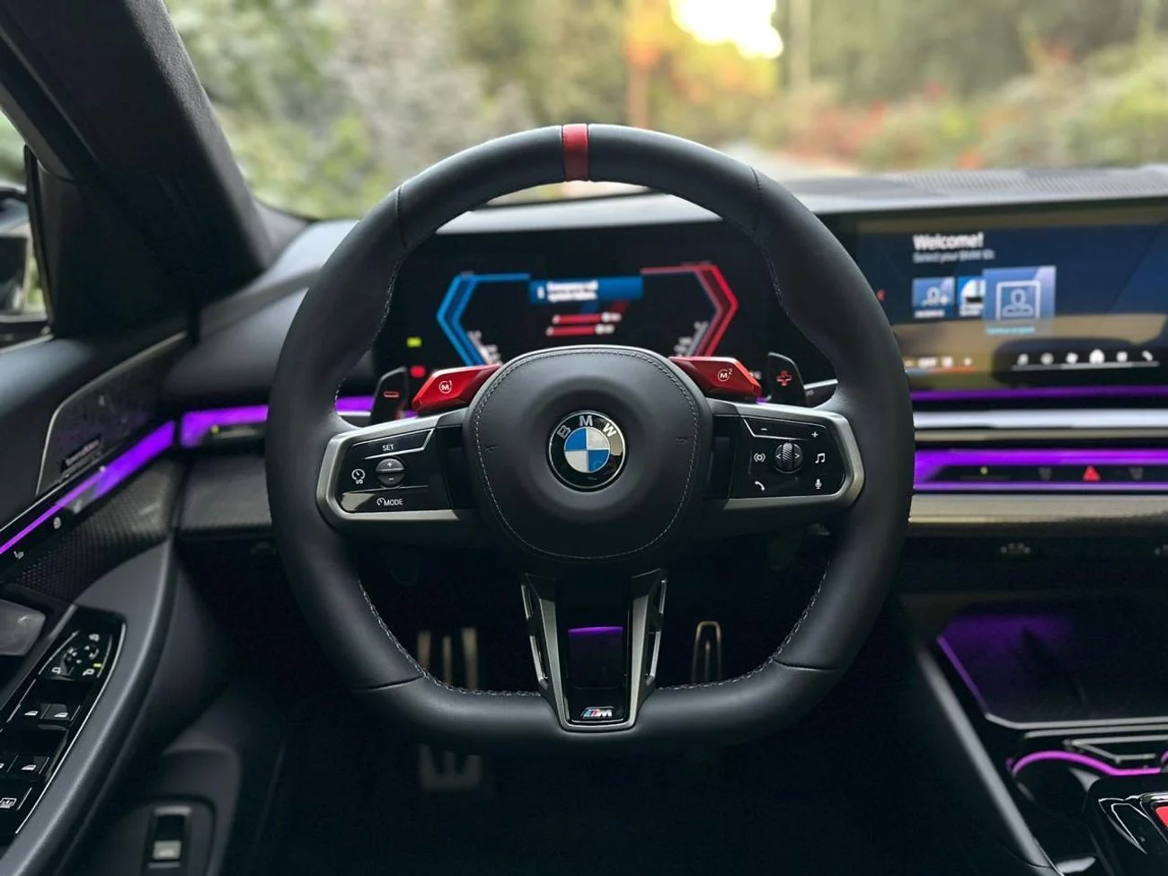 BMW M5 | 4.4L V8 Twin-Turbo  _2025