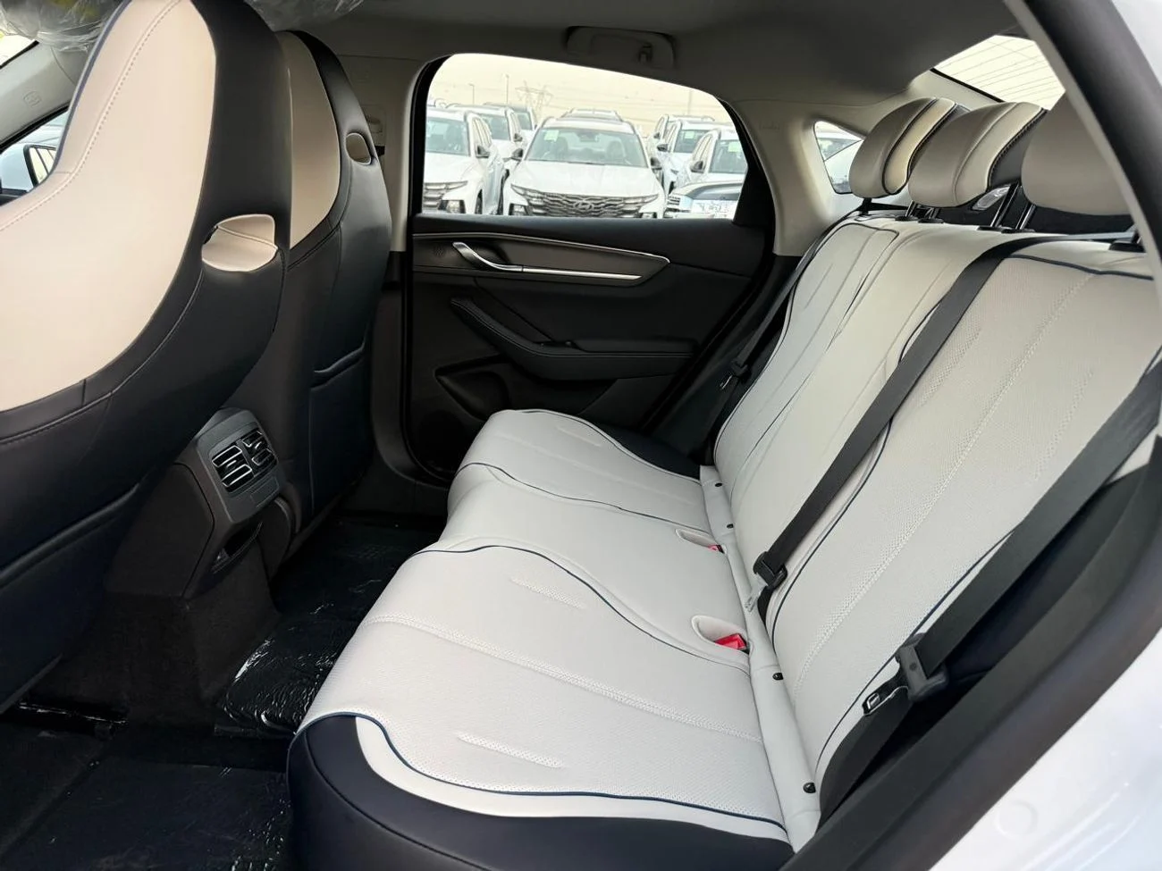 BYD Destroyer 05  - 1.5L _HYBRID with SUNROOF 2025