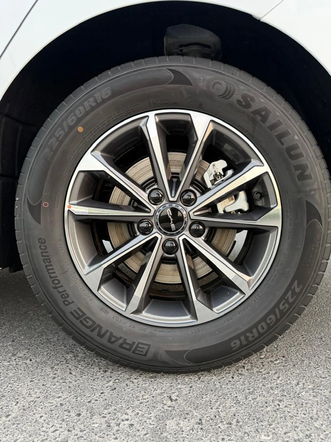 BYD Destroyer 05  - 1.5L _HYBRID with SUNROOF 2025
