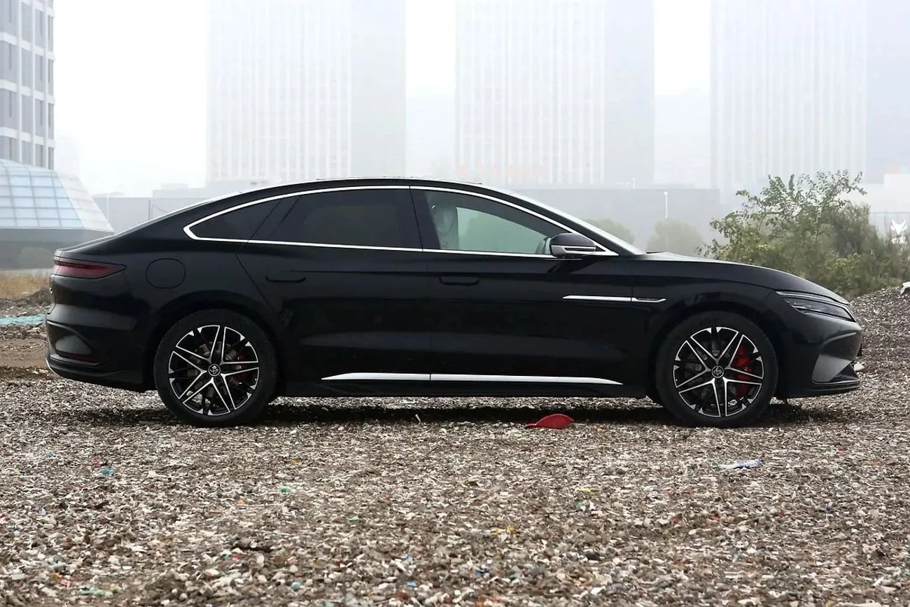 BYD HAN Platinum Edition EV RANGE _2025