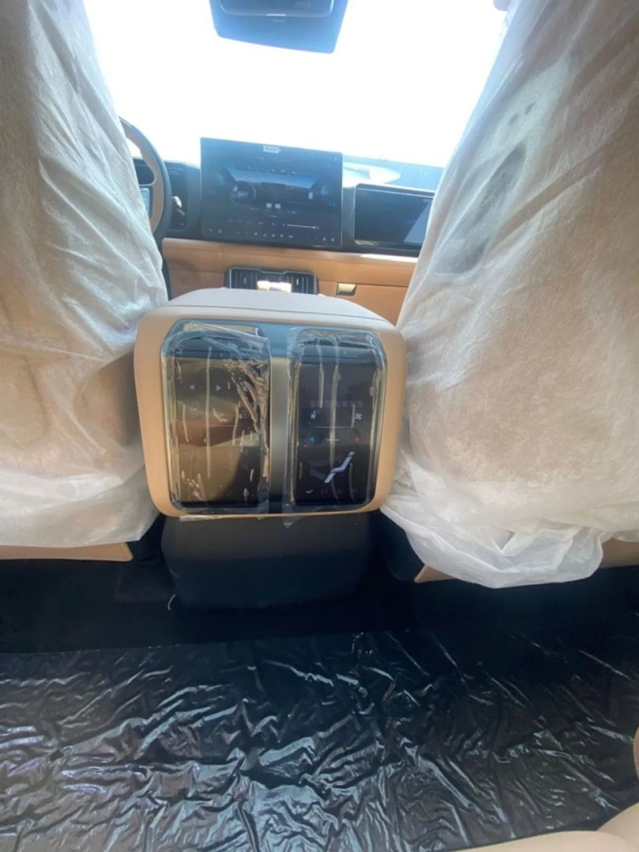 BYD Leopard 8 FLAGSHIP _2025_ 2.0L