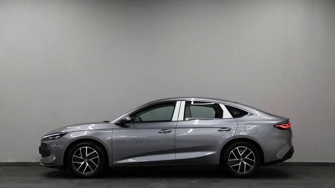 BYD Qin L DM-i _2025-HYBRID _ GREY