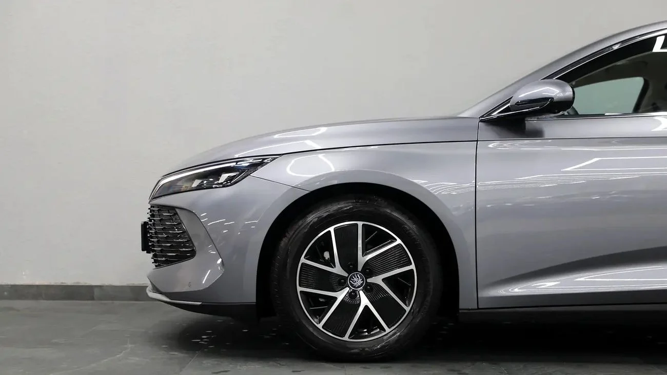 BYD Qin L DM-i _2025-HYBRID _ GREY