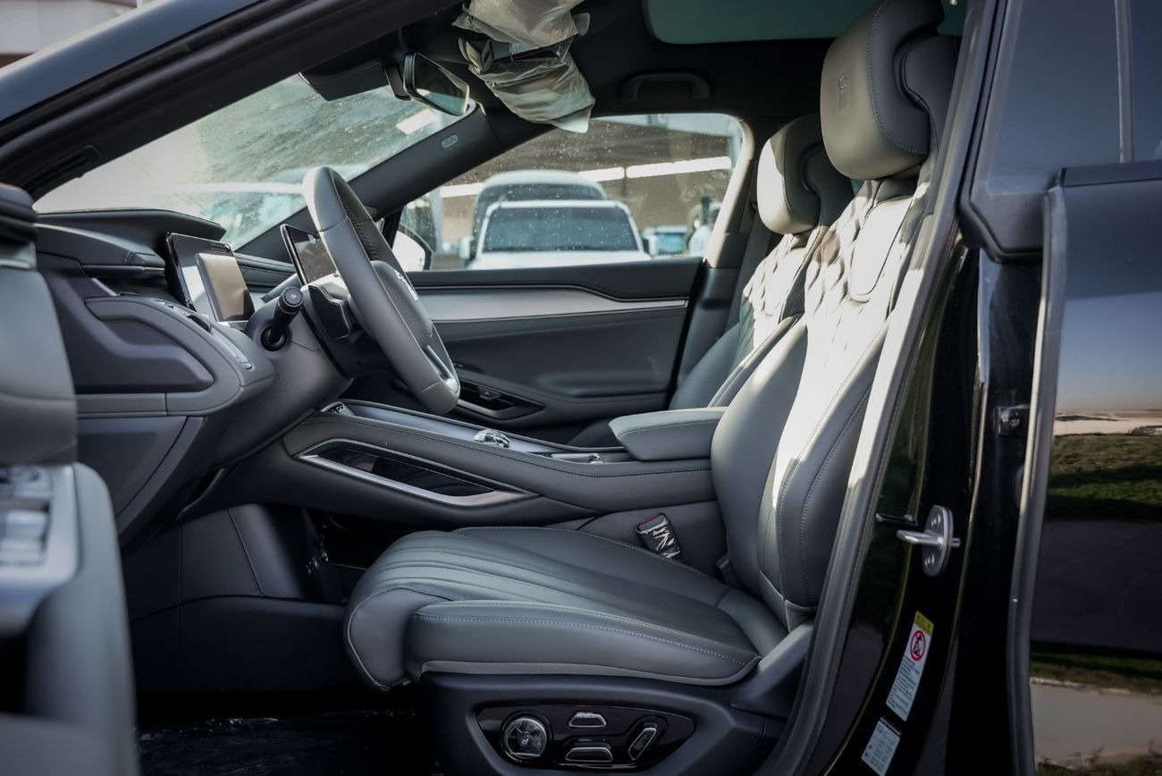 BYD Song L EV _ 2025