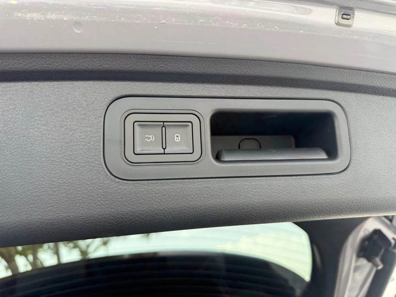 BYD Tang DM-i 2025 -  7 SEATER (FULL OPTION)