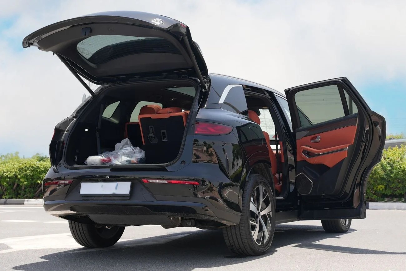 BYD Tang L DM-i Flagship 2WD Radar