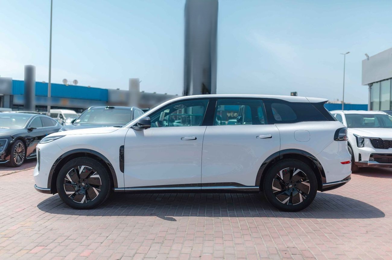 Changan Nevo Q07 1.5 Plug-In 2025