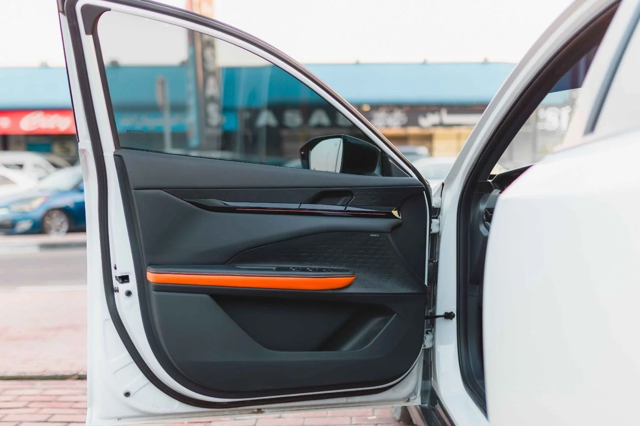 Changan UNI-V 2.0T