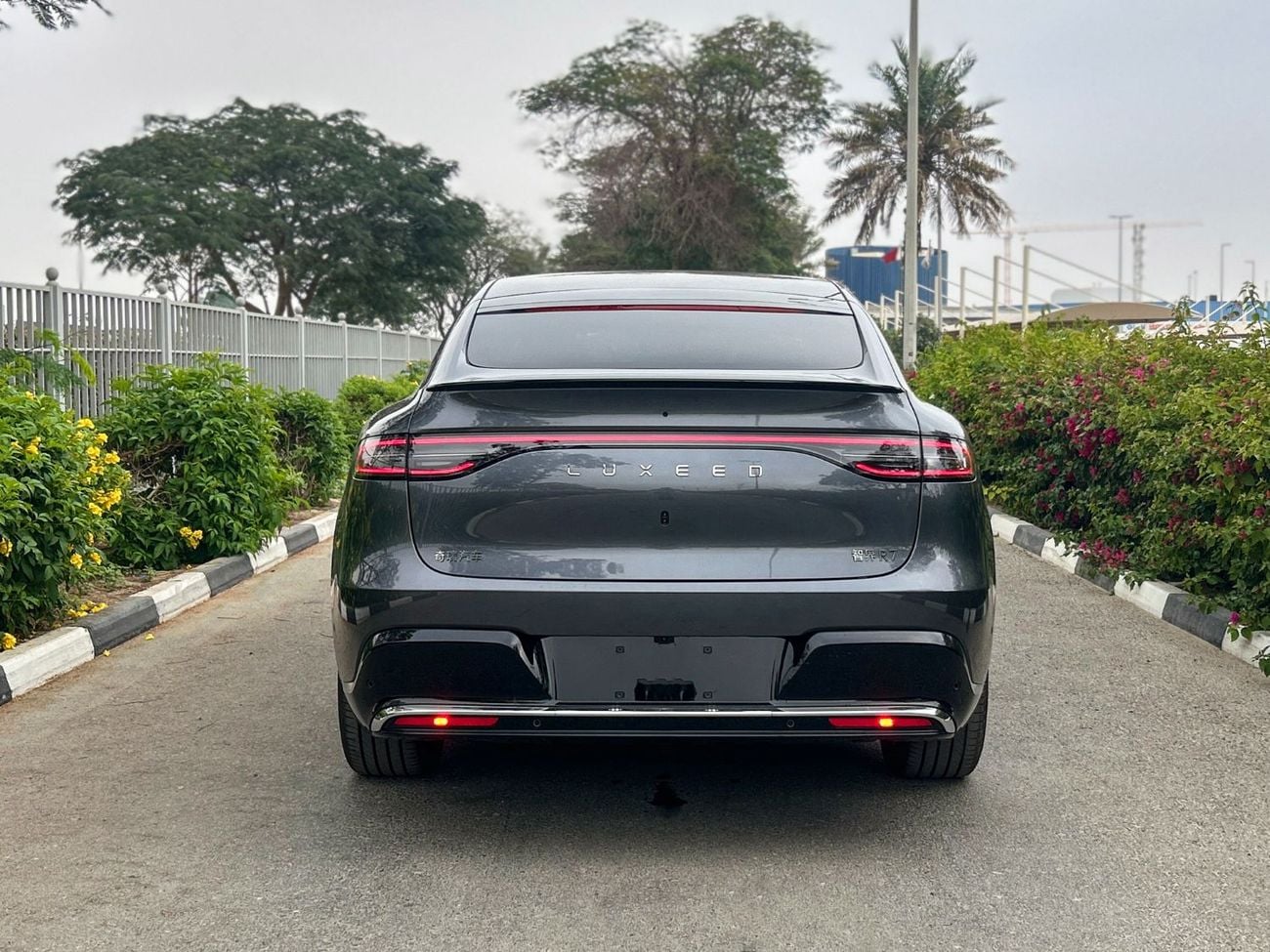 Chery Exeed 2026 LUXEED R7 EV MAX SUV