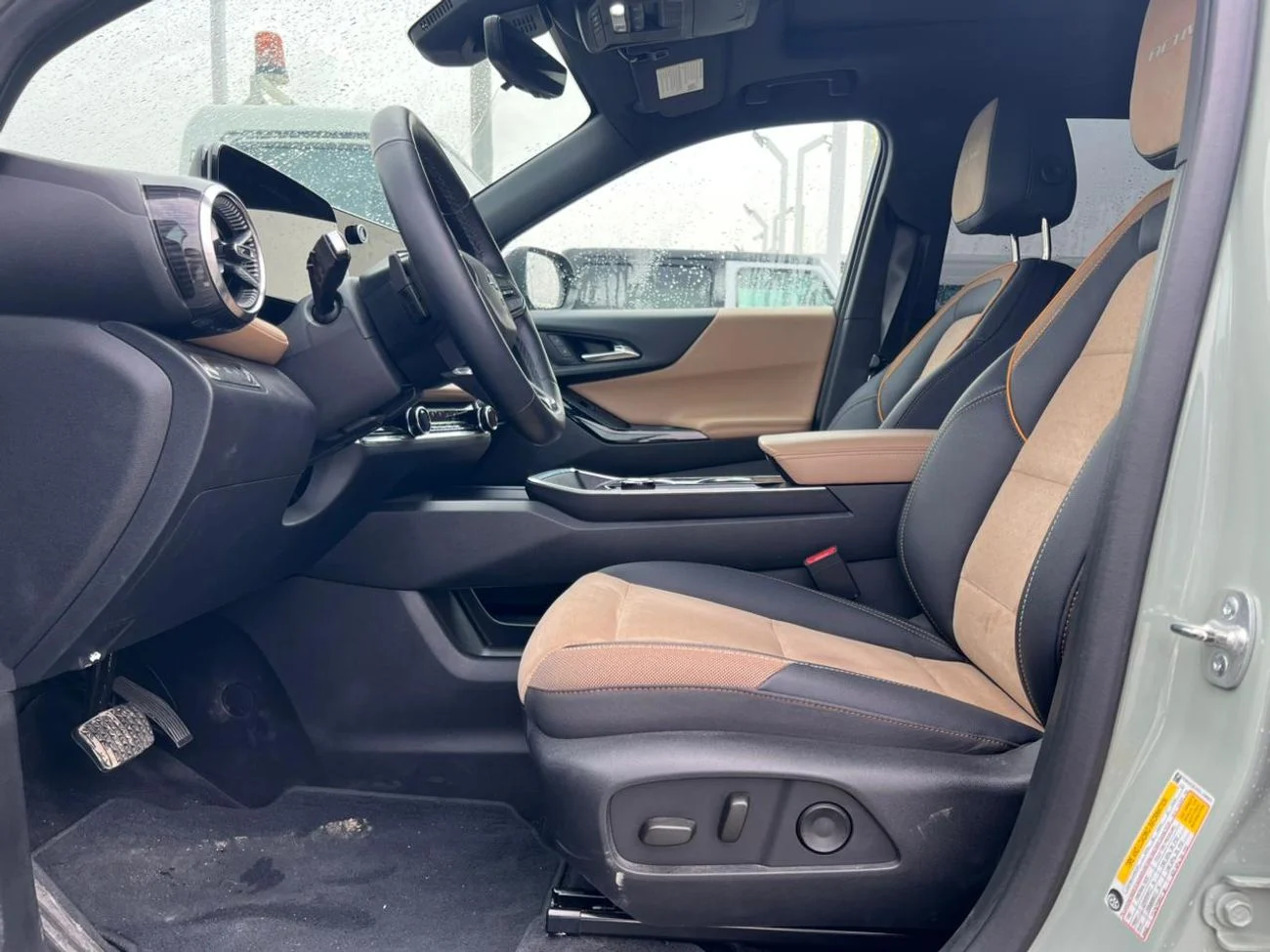 Chevrolet Equinox_2025_1.5l