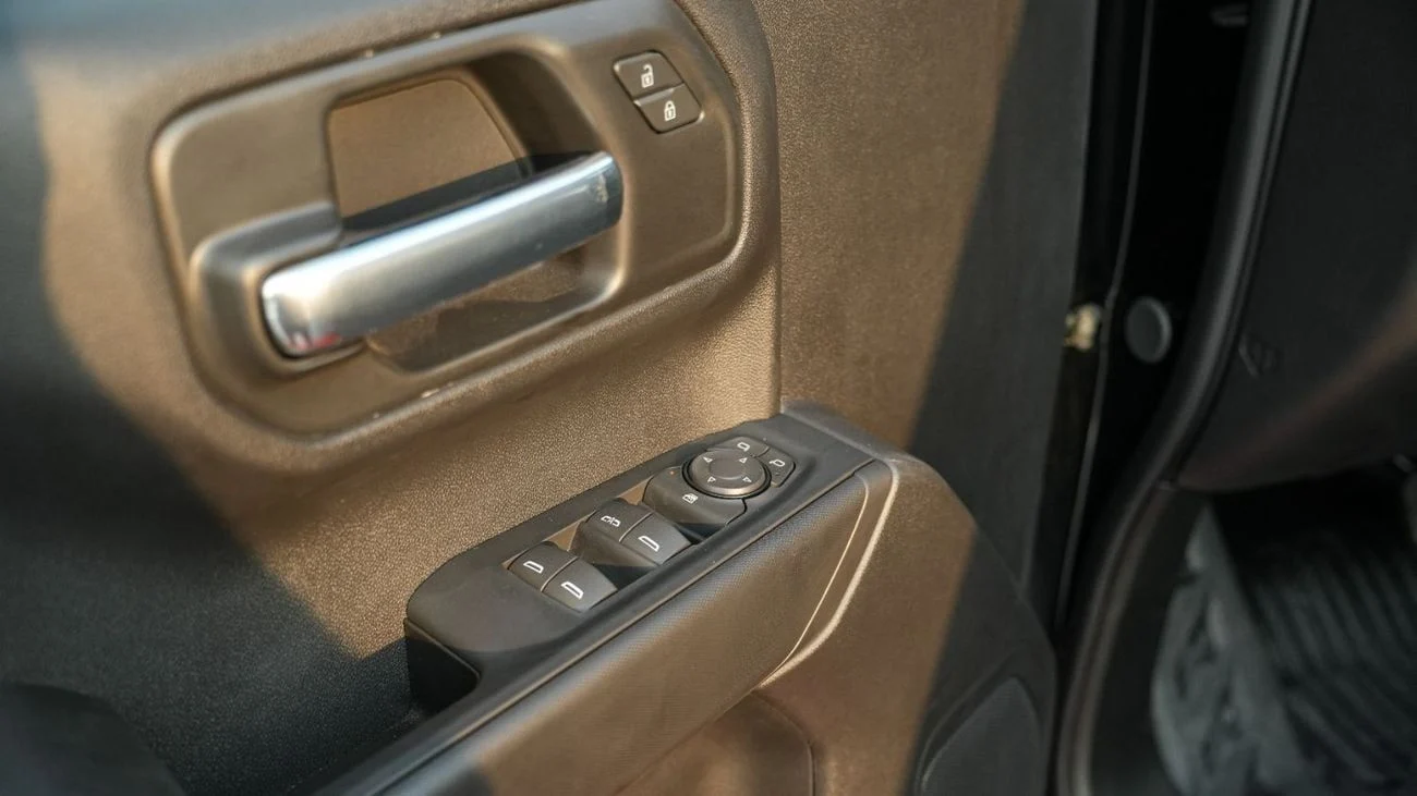Chevrolet Silverado DOUBLE CABIN 2.7 TURBO-MAX 2025