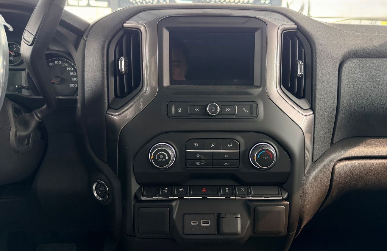 Chevrolet Silverado V8 5.3L AWD