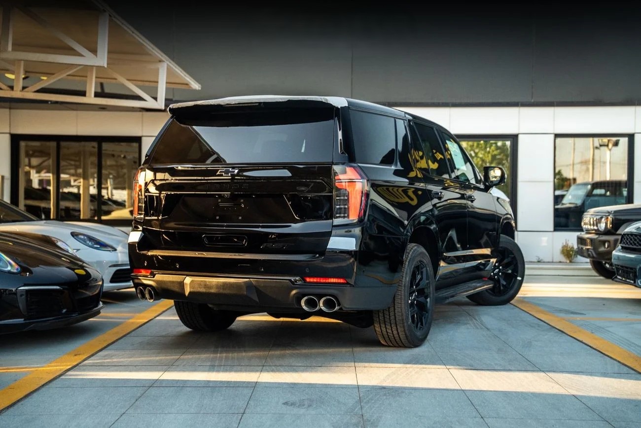 Chevrolet Tahoe RST 2026 _ 6.2L V8