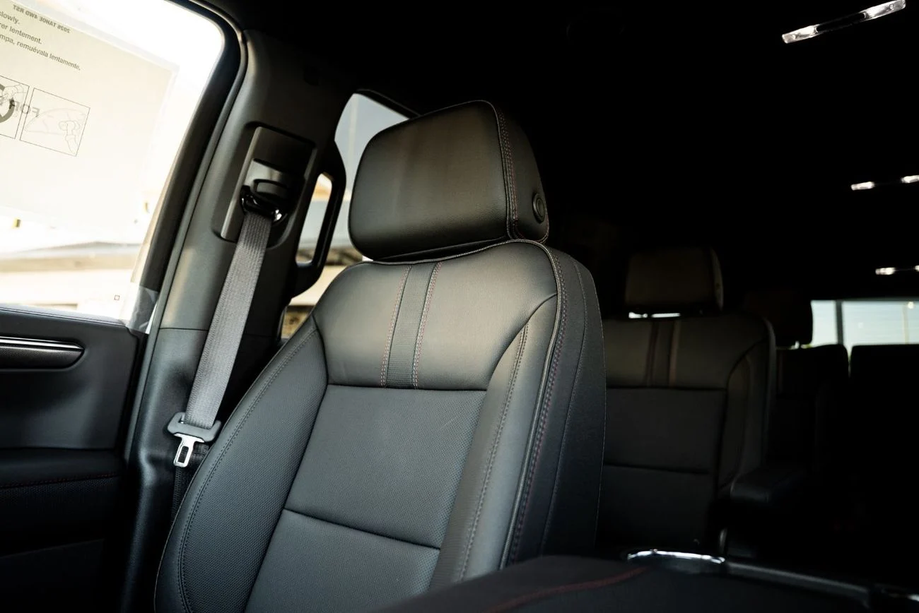 Chevrolet Tahoe RST 2026 _ 6.2L V8