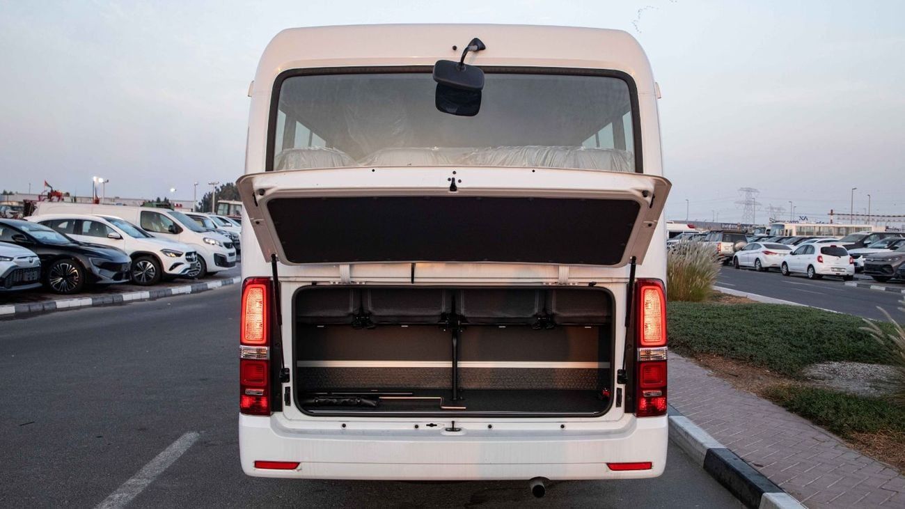 Hyundai County FL 28-seater 3.9L Diesel 2026