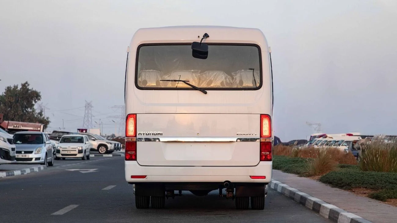 Hyundai County FL 28-seater 3.9L Diesel 2026