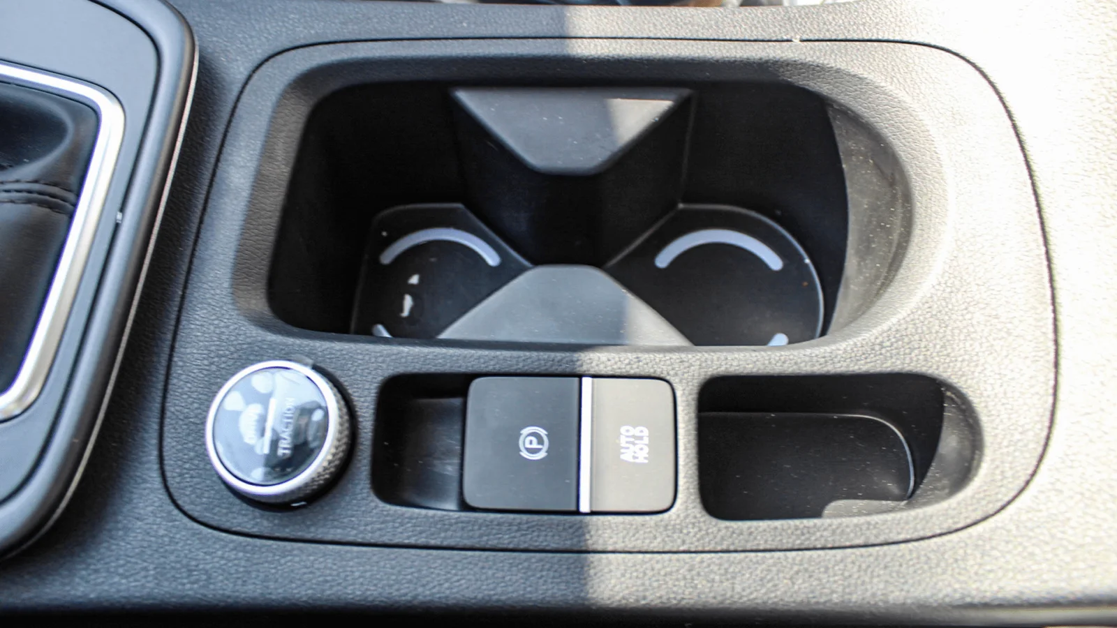 Hyundai Creta 1.5L PREMIER PLUS DT R17 ABS & AIRBAG