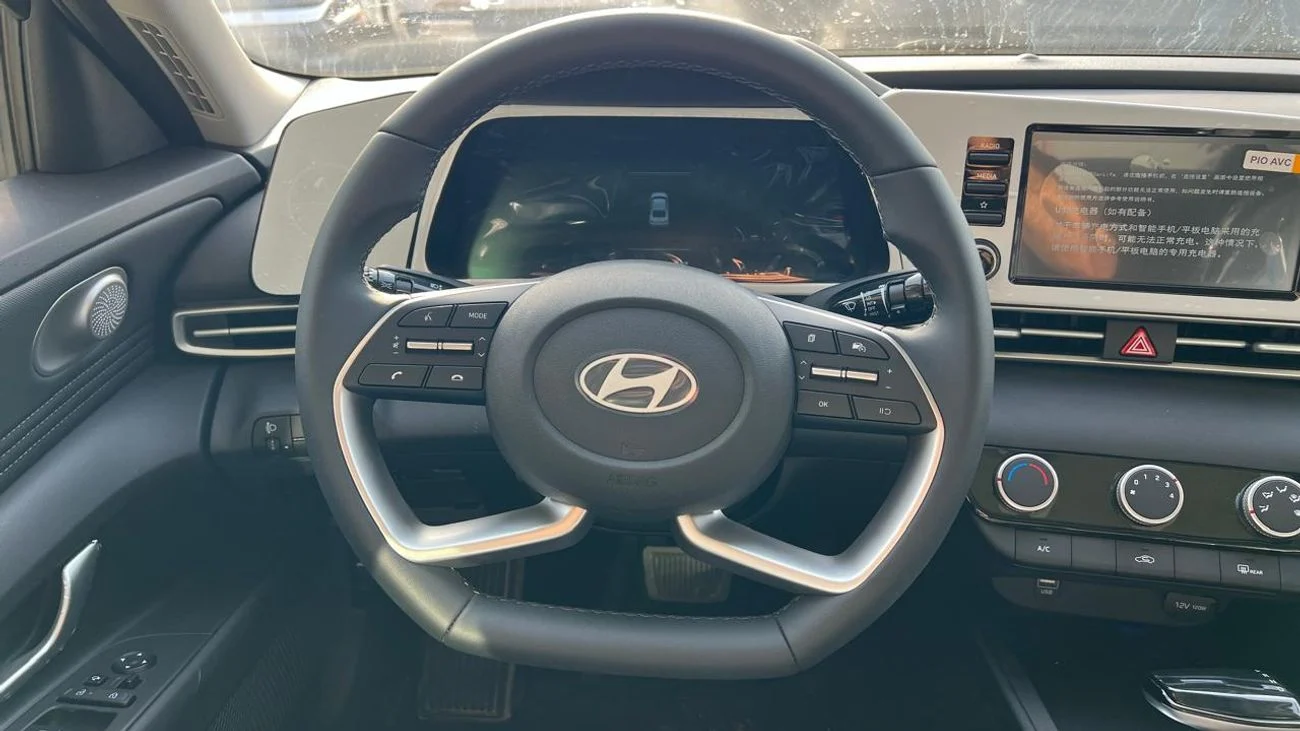 Hyundai Elantra 1.5L CVT GLX Elite Edition  2025
