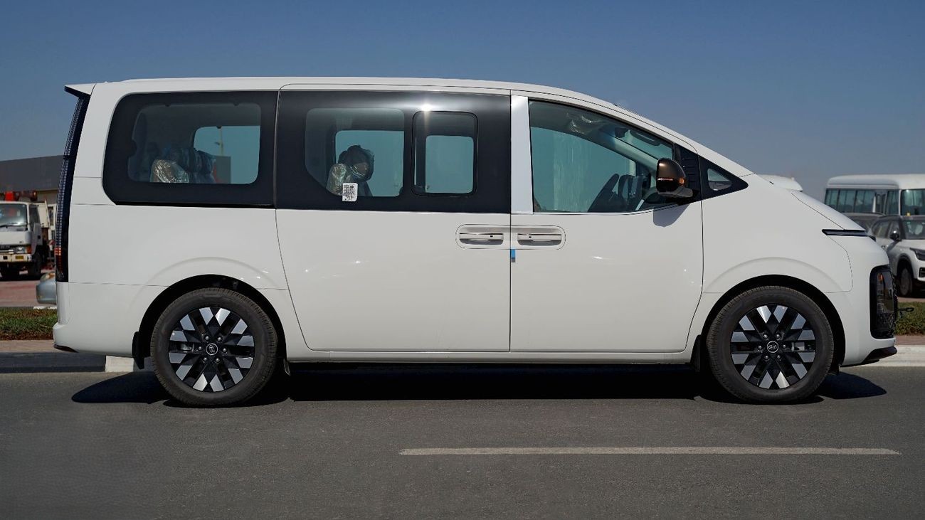 Hyundai Staria 3.5L | 7 Seater VIP luxury 2026