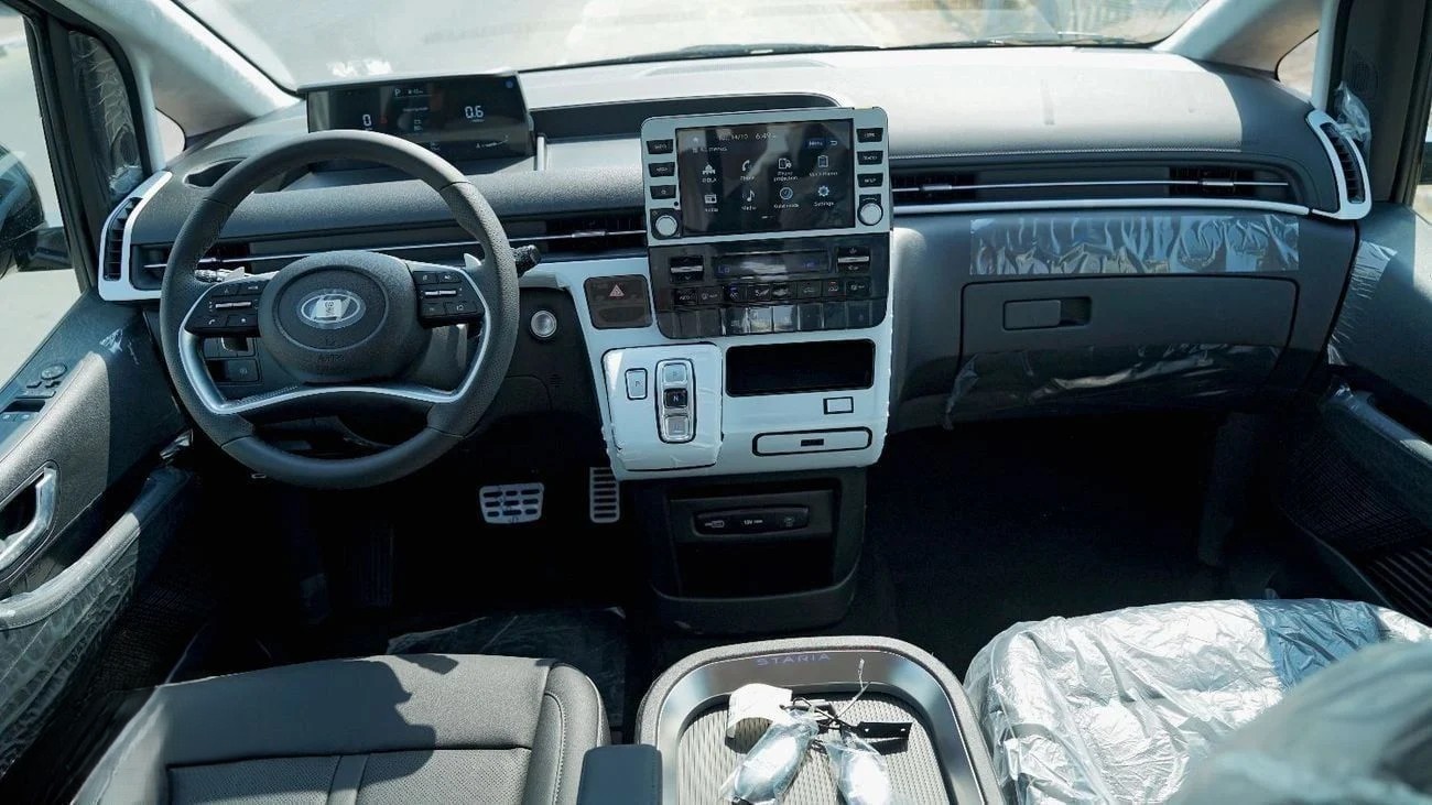 Hyundai Staria 3.5L Executive 9 Seater 2026