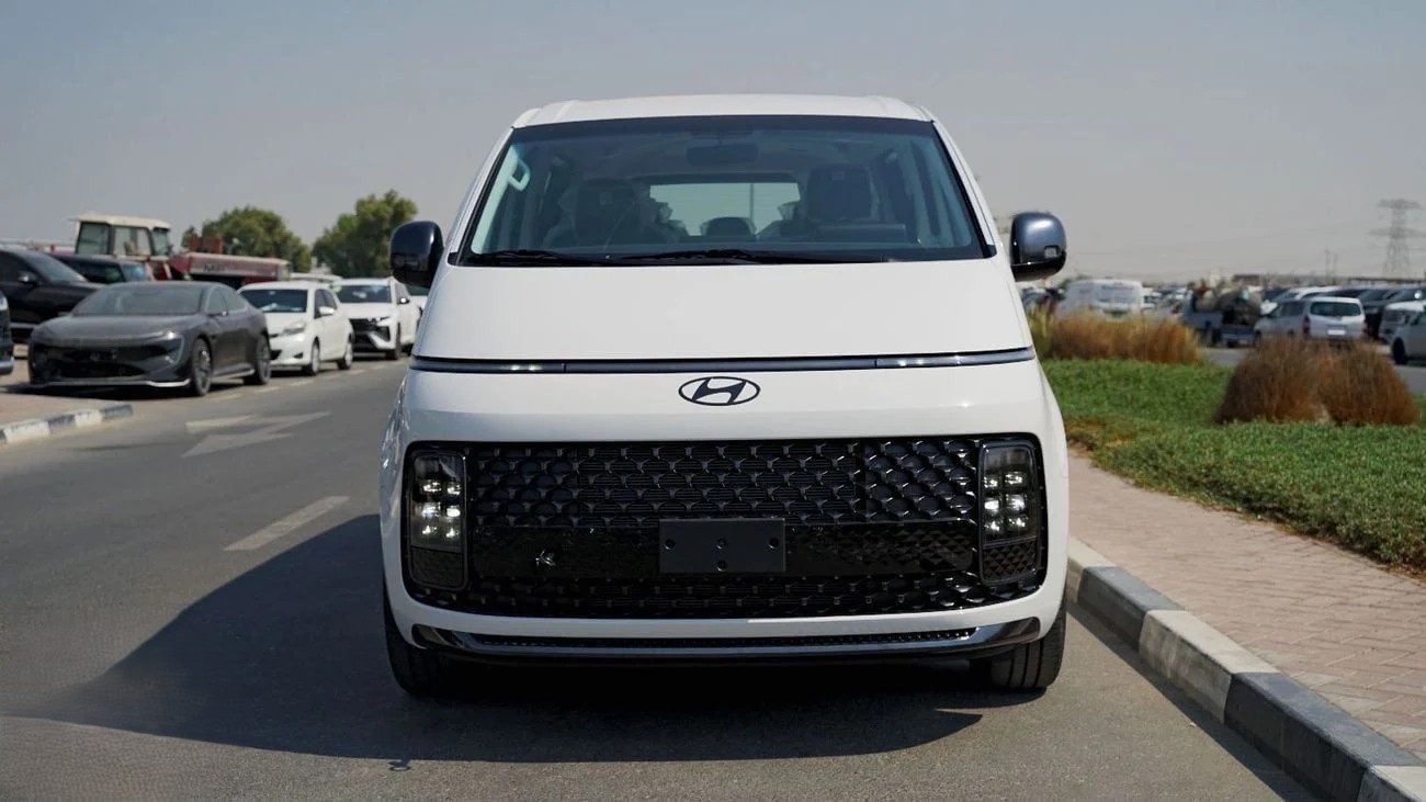 Hyundai Staria 3.5L Executive 9 Seater 2026