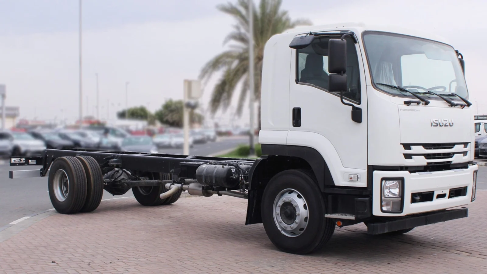 ISUZU FVR 34Q 7790 cc (13 TON) CHASSIS MT