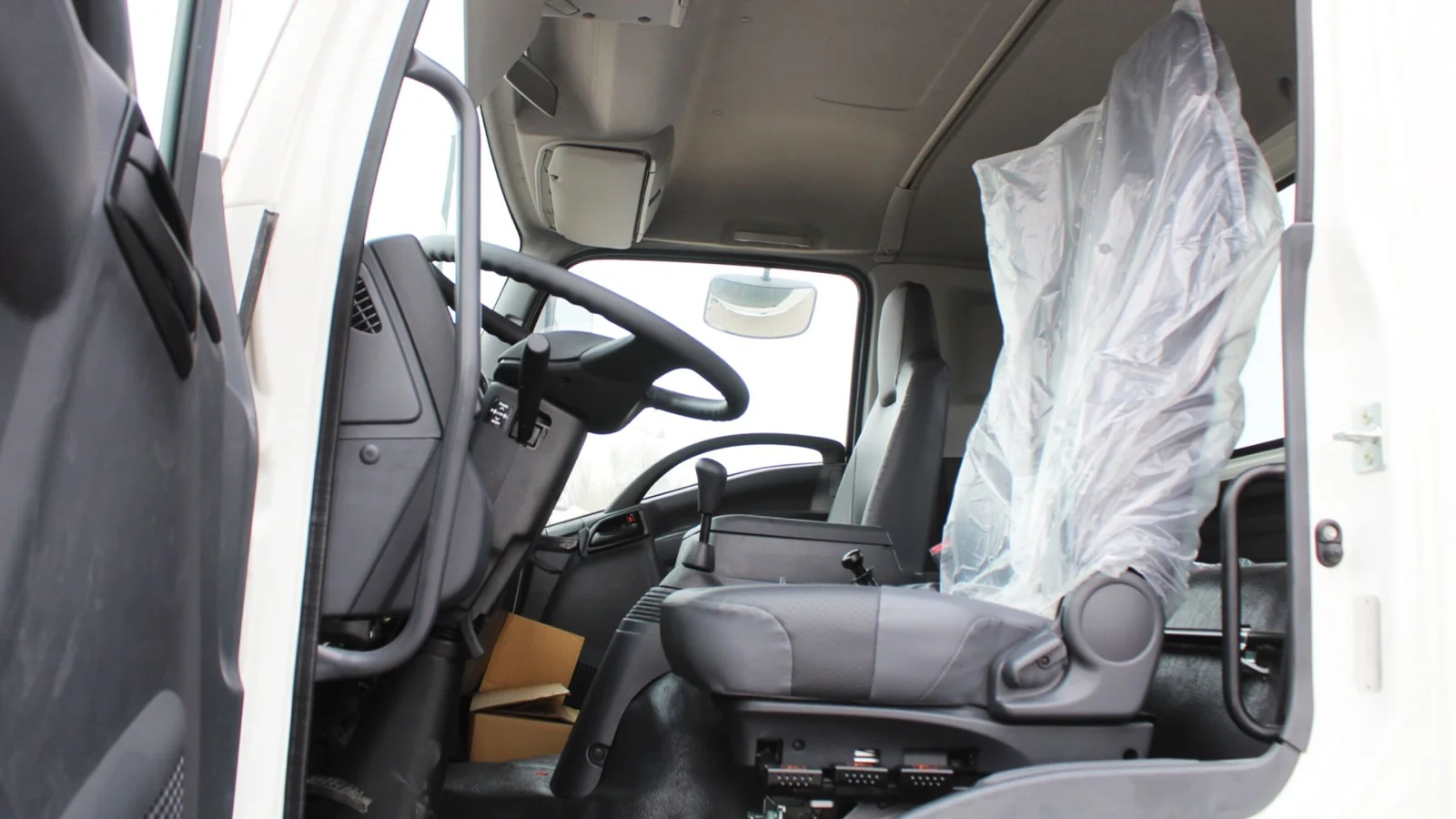 ISUZU FVR 34Q 7790 cc (13 TON) CHASSIS MT