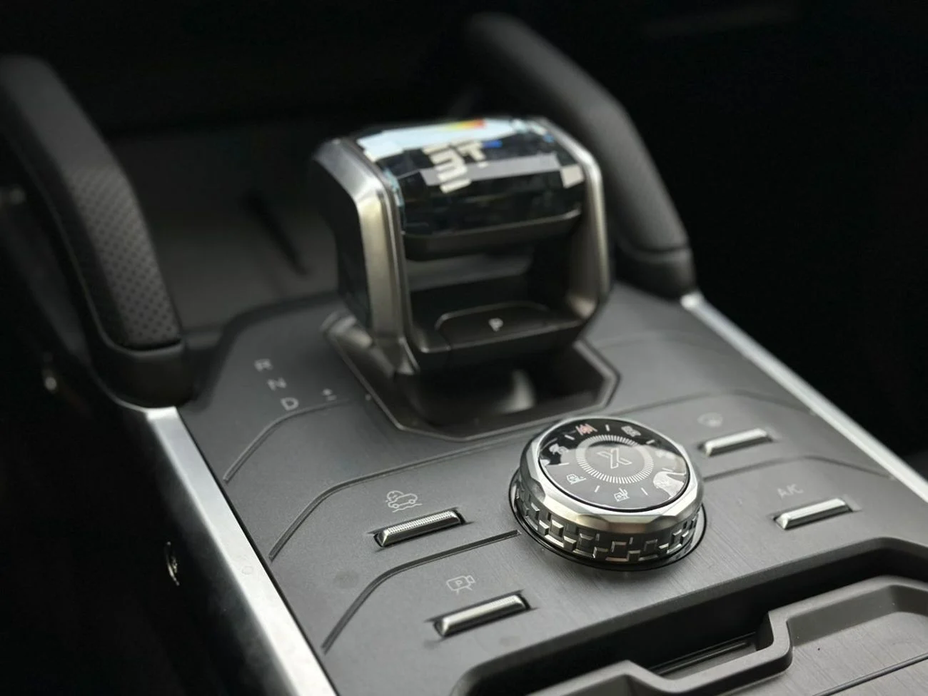 Jetour T2 Luxury 2025