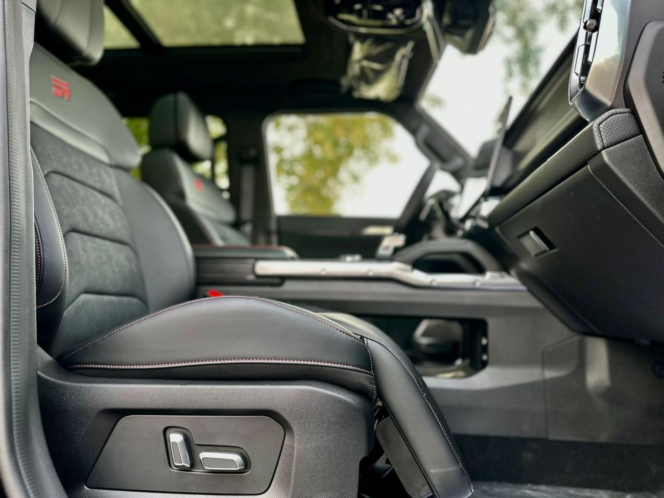 Jetour T2 Luxury 2025
