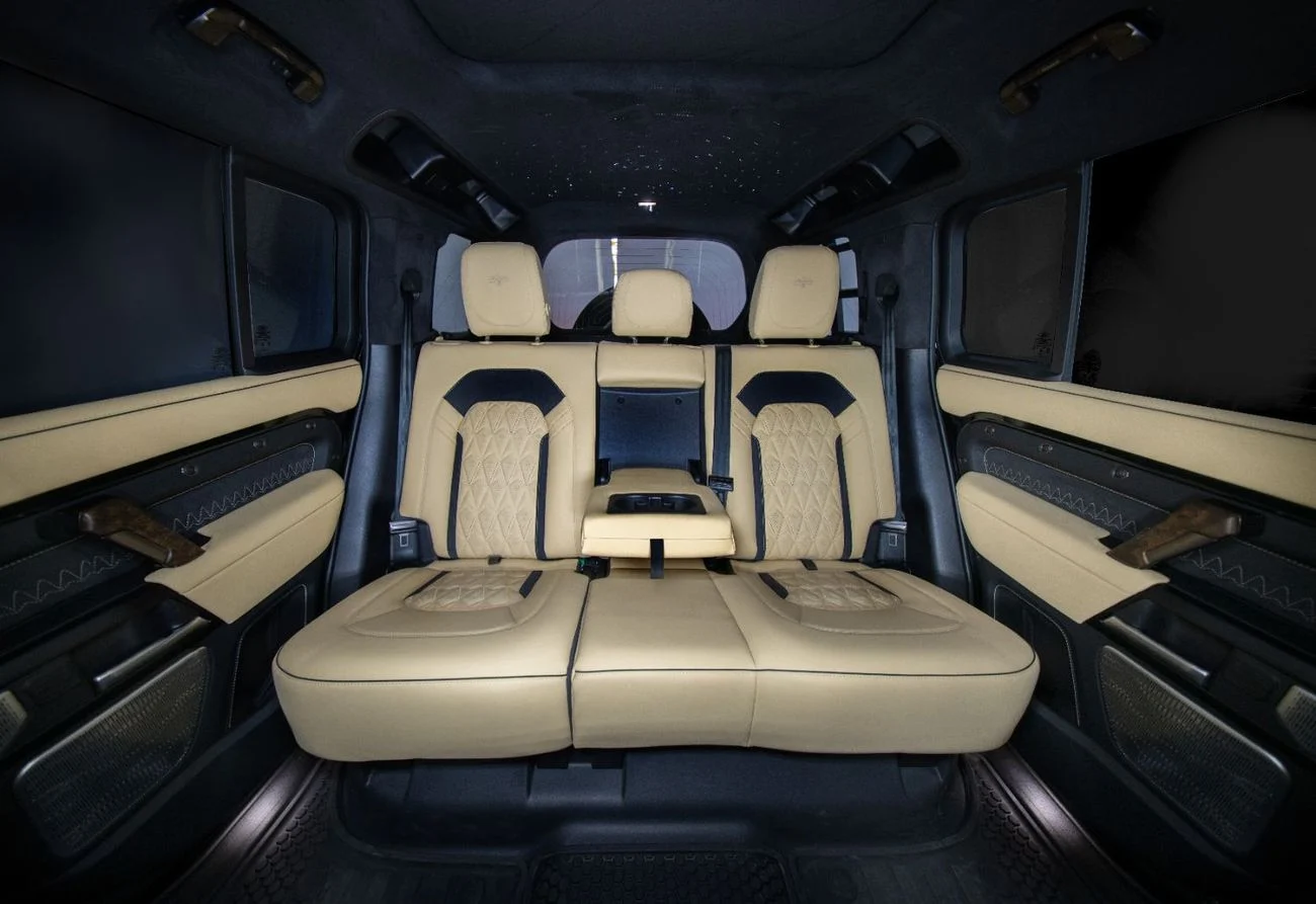 Land Rover Defender 110 HSE P400 _3.0L 2025