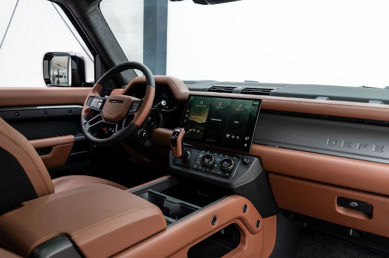 Land Rover Defender 110 OCTA P635 _4.4L _2026